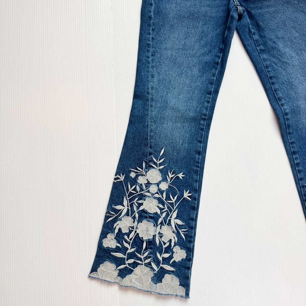 Anthropologie Pilcro Flare Jeans Women’s 26 Floral Embroidered Naturecore Boho - Picture 6 of 16
